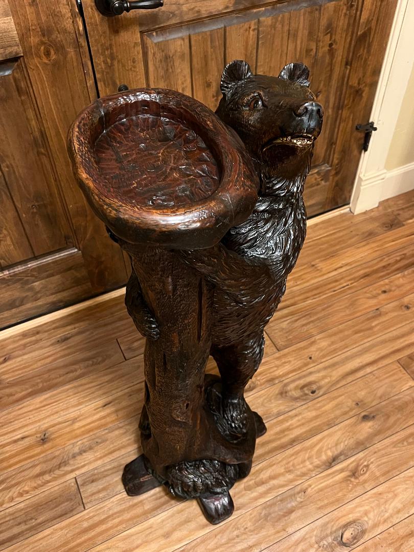 Carved Wood Bear 19th Century Swiss Black Forest Stand Tray