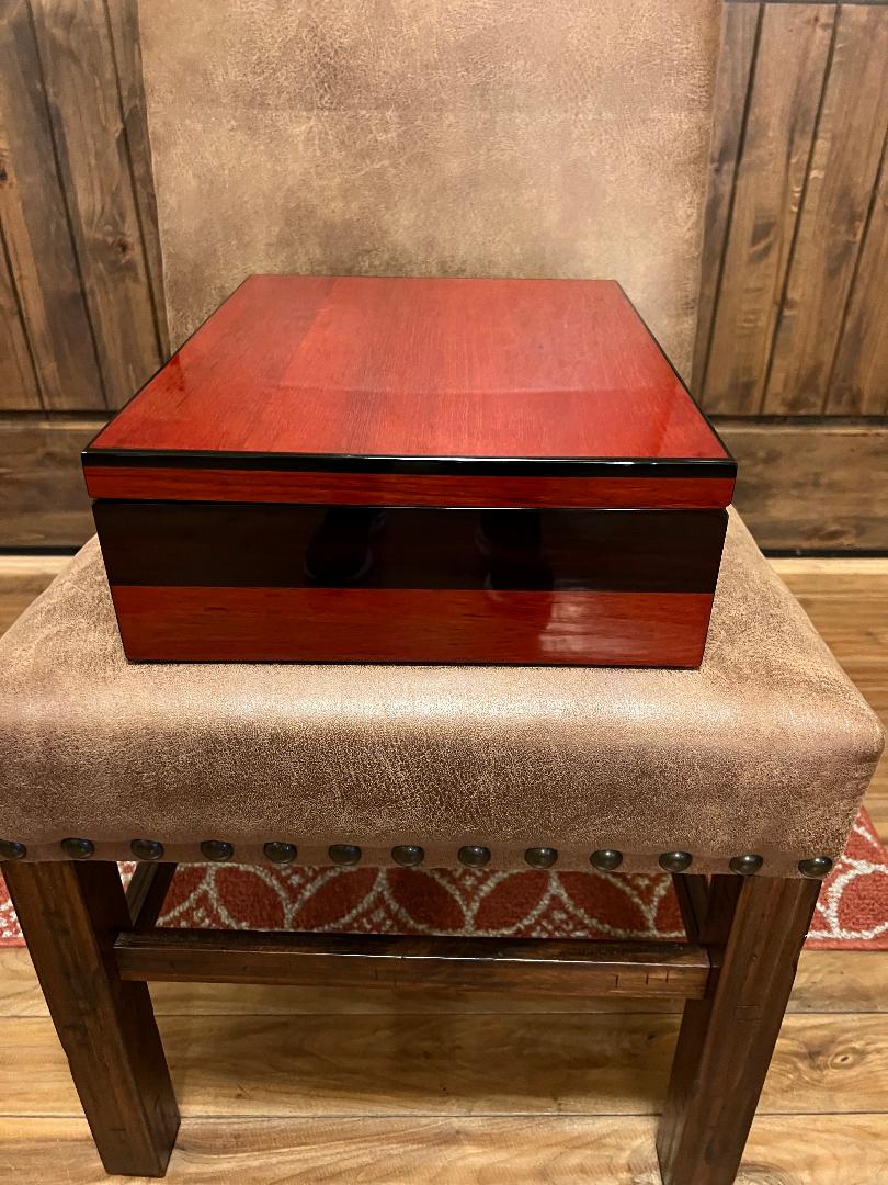 Diamond G Cattle Co. of Montana Custom Clay Poker Chip Set